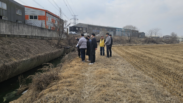 김포시 양촌읍 유현리 소재 콘크리트 옹벽 점검