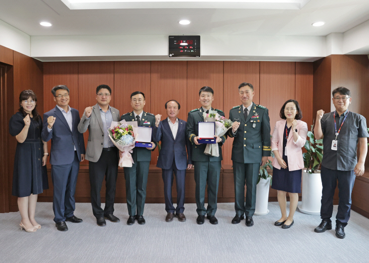 봄철 산불조심기간 재난대비 유공 공로패 수여식