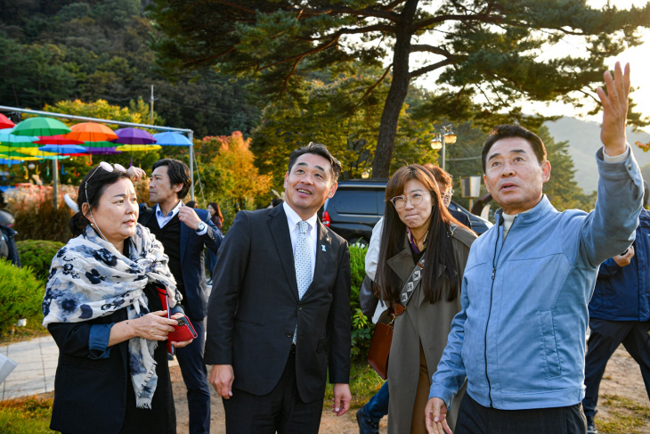 일본 호쿠토시 대표단 포천 산정호수 억새꽃-개성인삼축제 방문