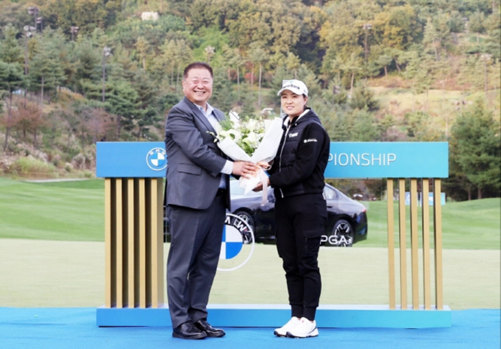 김경일 파주시장 이민지 선수 BMW 레이디스 챔피언십 우승 축하