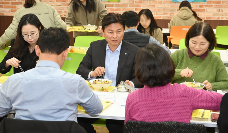 조용익 부천시장-직원 17일 ‘저탄소 식단의 날’ 참여