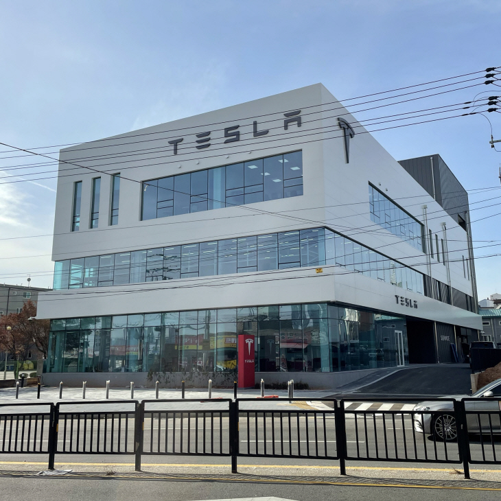 [Tesla Korea_이미지] 일산 서비스센터 오픈1