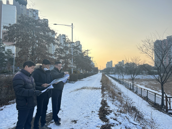 이기일 김포시 클린도시사업소장 10일 현장행정 진행