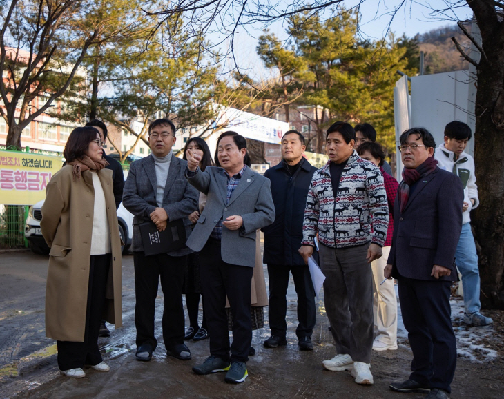 주광덕 남양주시장 18일 오남초등학교 방문