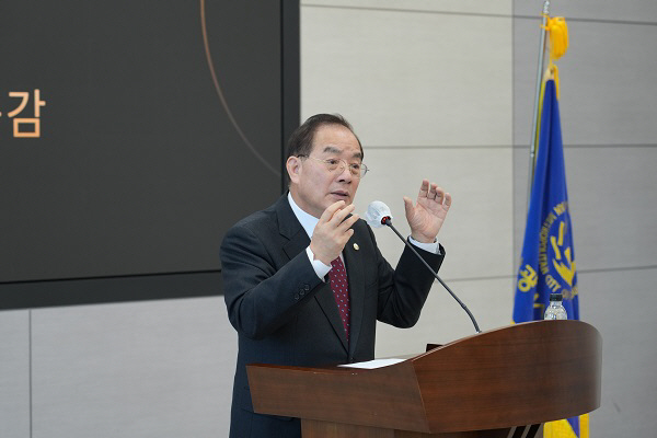 [포토]하윤수 부산시교육감, 부산형 늘봄 정책 설명회 참석