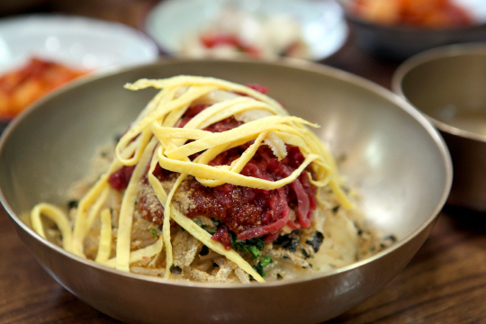 경주 대물림향토맛집 함양집 육회비빔밥