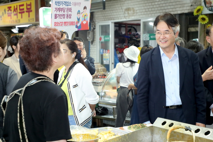 이동환 고양특례시장 지난 추석 전통시장 방문