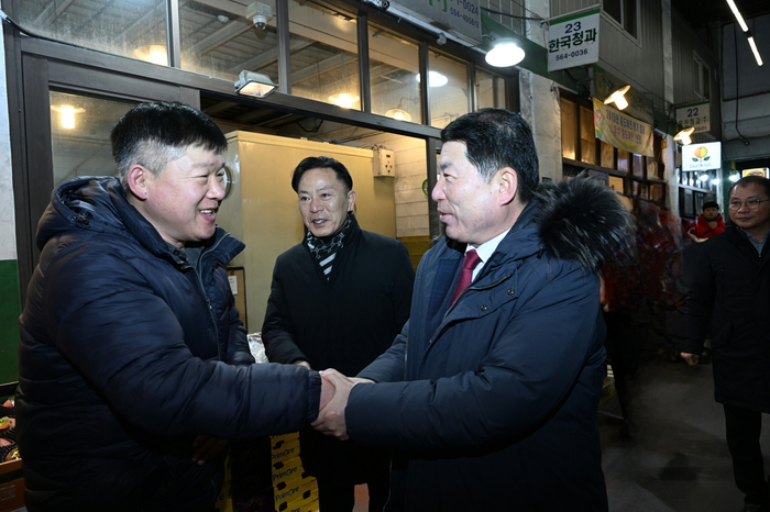 백경현 구리시장 7일 구리농수산물도매시장 방문