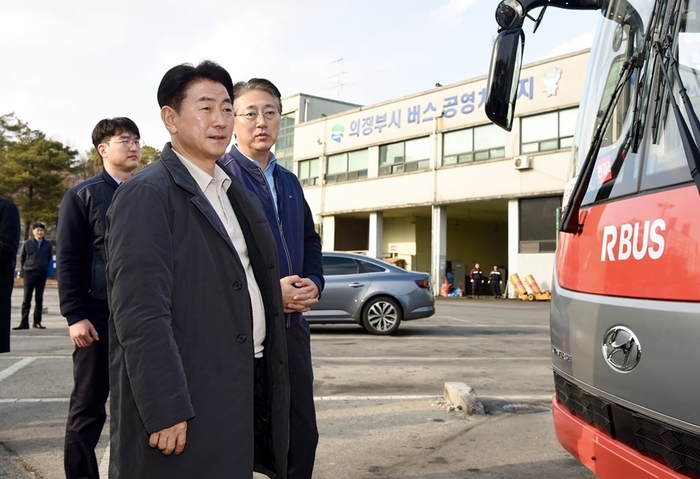 김동근 의정부시장 13일 민락-고산지구~상봉역 광역버스 개통 현장점검