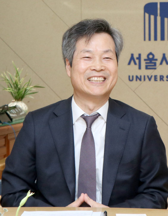 원용걸 한국국제경제학회장(서울시립대 총장)