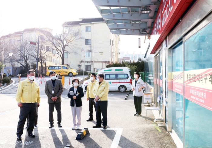 김경일 파주시장 27일 파주병원 비상진료 격려방문