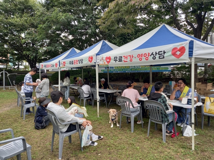 과천시 2023년 10월 '찾아가는 반려동물 간이 건강검진' 현장