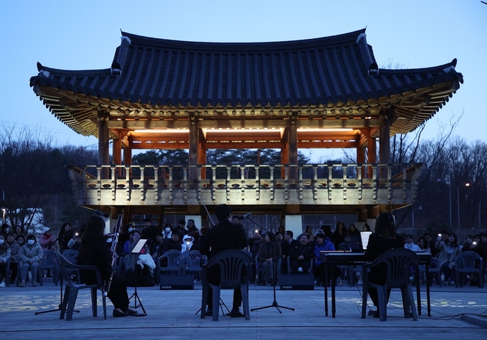 남양주시 8일 다산역사공원 경관조명 준공기념 음악회 개최