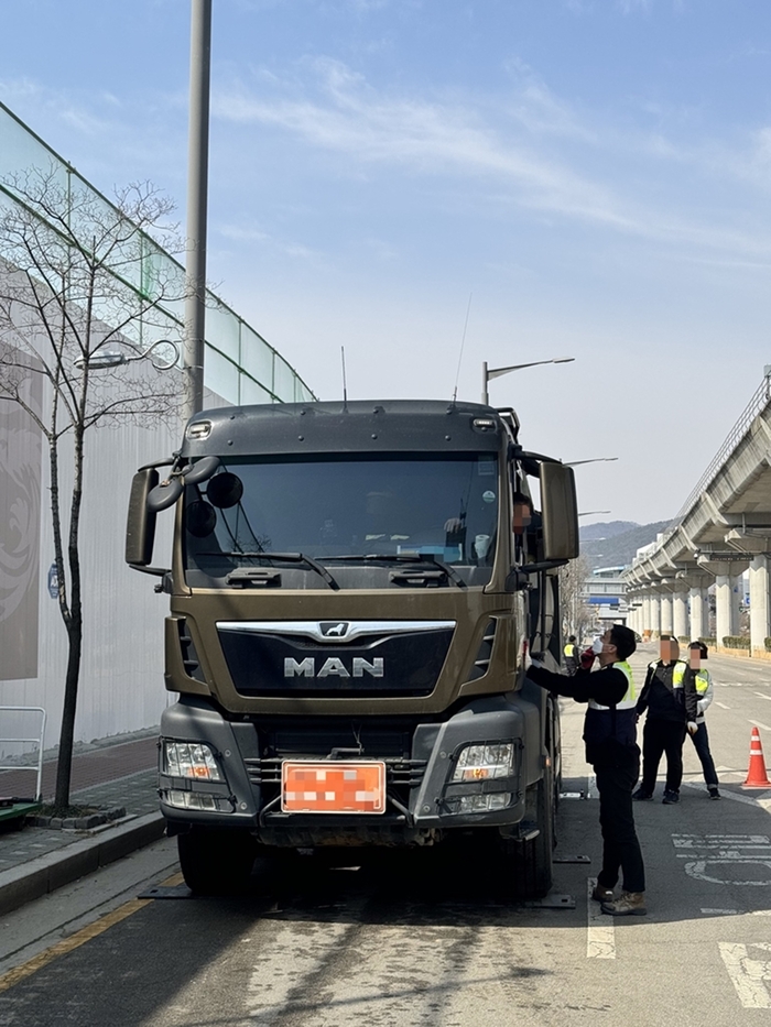 의정부시 도로 파손 주범 '과적 차량' 단속현장