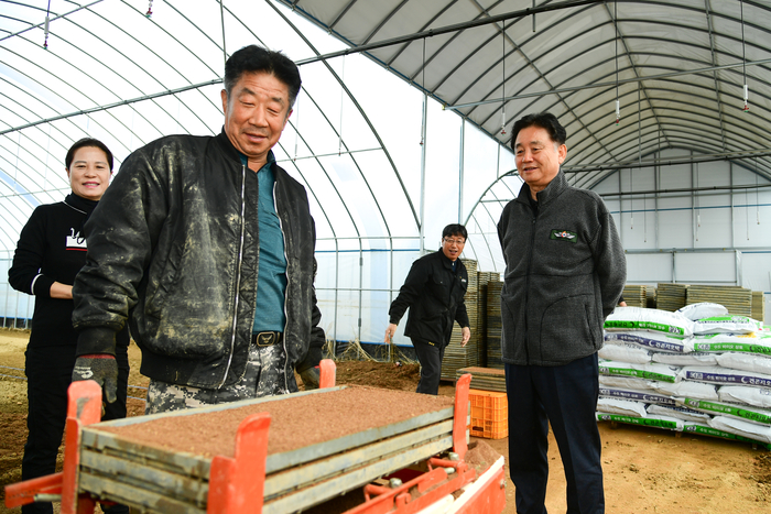 화천군 상서면 부촌리 육묘대행 농가