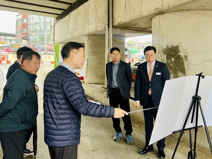 전진선 양평군수 3일 전선지중화-가로환경정비 현장점검