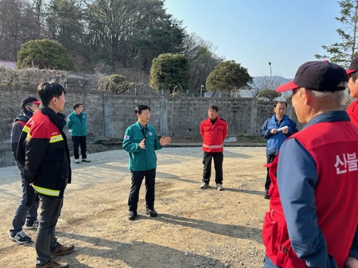 심영린 과천시 부시장 5일 산불-산사태 취약지역 현장점검