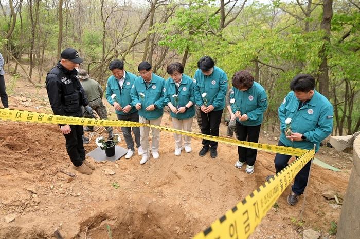 연천군의회 22일 6.25전쟁 전사자 유해발굴현장 격려방문