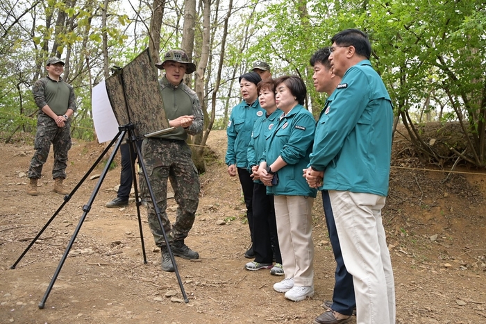 연천군의회 22일 6.25전쟁 전사자 유해발굴현장 격려방문