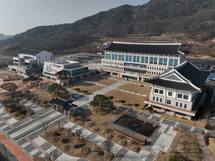 경북교육청, 사립학교 사무직원 상반기 명예퇴직 시행