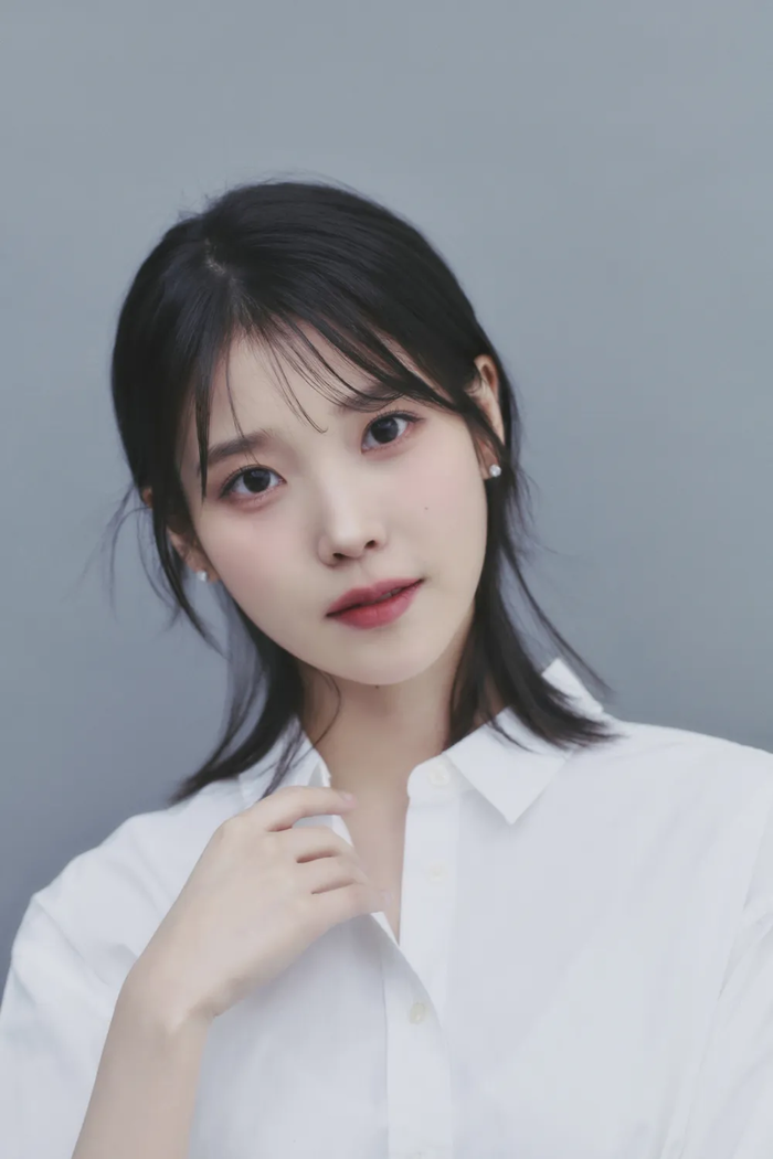 아이유 / EDAM엔터테인먼트