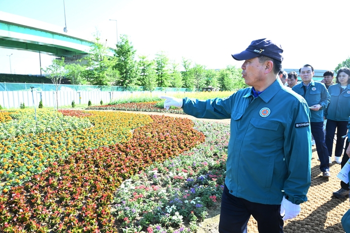 백경현 구리시장 8일 2024구리유채꽃축제 사전 현장점검