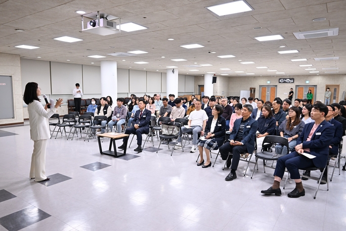 양평군 14일 '기후위기 대응과 탄소중립' 교육강연 진행