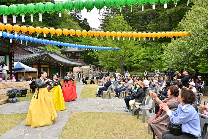 정선군립아리랑예술다나. 정암산 봉축법요식 공연