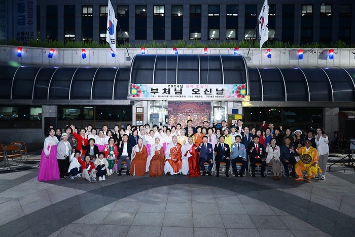 백경현 구리시장 13일 부처님오신날 봉축점등식 참석