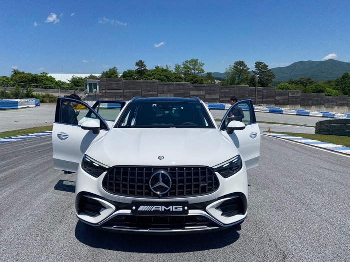 더 뉴 메르세데스-AMG GLC 43 4MATIC.