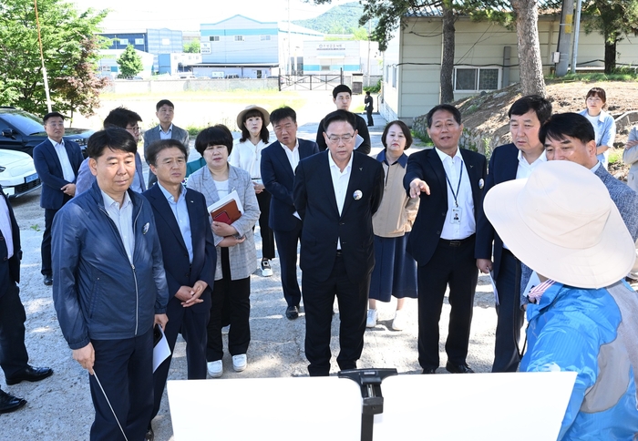 강수현 양주시장 28일 군 유휴부지에서 현장 간부회의 주재