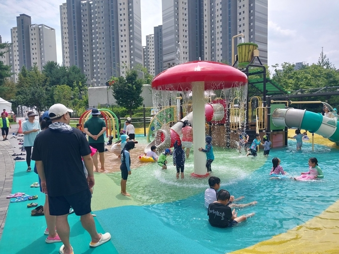 구리시 갈매중앙공원 물놀이장