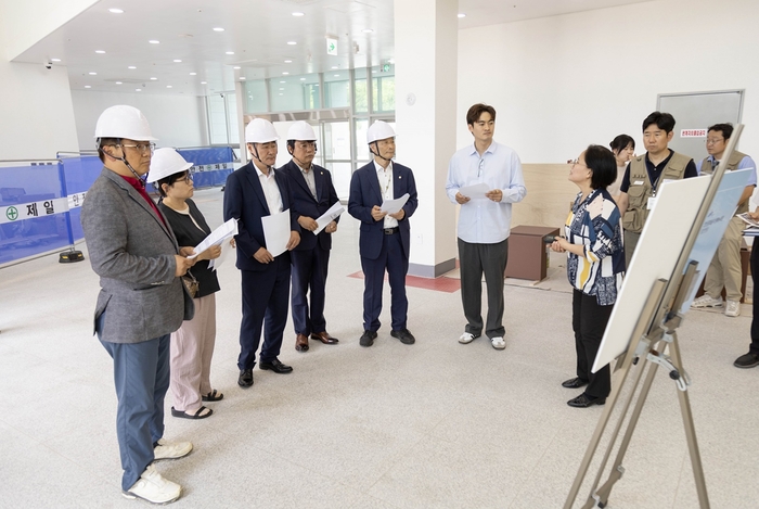 안산시의회 도시환경위원회 14일 안산갈대습지 생태누리관 현장점검