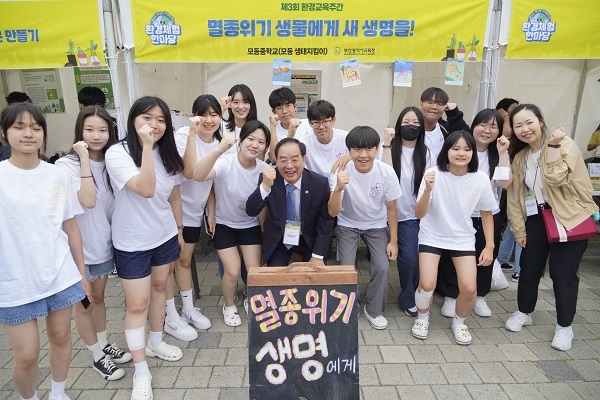 [창간35주년] 하윤수 부산시교육감 “'부산 학력체인지'  통해 전인교육실현··· 행복한 학교 만들 것