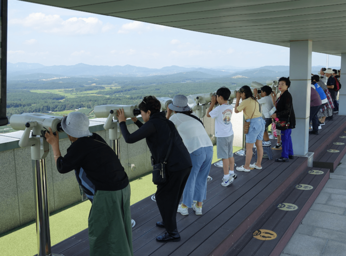 2023 경기도 DMZ 평화열차 도라전망대 망원경 북측 관망