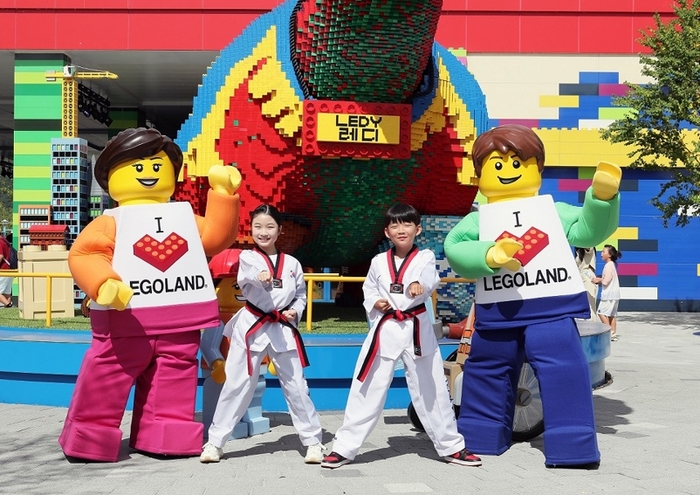 '강원·춘천 세계태권도문화축제'를 기념해 13일까지 이색 할인 프로모션