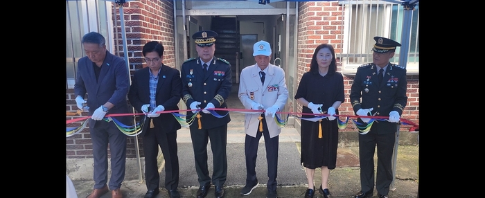 육군 7군단 예하 포병여단 5797부대 23일 남양주 진건읍에서 '나라사랑 보금자리 준공행사' 개최