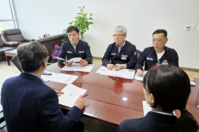 윤경희 청송군수, 국비 확보를 위한 국회 방문