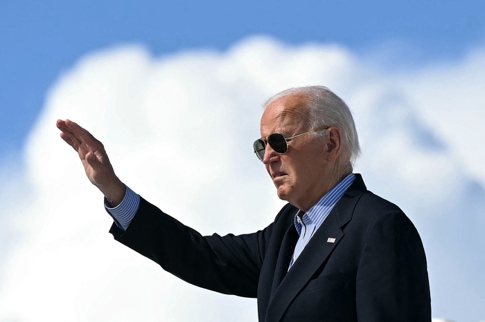 TOPSHOT-US-VOTE-POLITICS-BIDEN