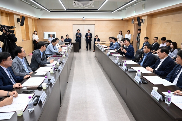 안산시-17개기관 8일 '무지개 직업교육 혁신지구' 추진 협약 체결