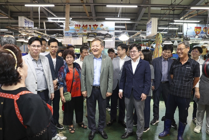 김병수 김포시장-이상민 행안부장관 대명항 방문