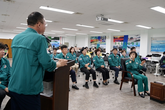 연천군의회 19일 연천군 을지연습 전시종합상황실 격려방문