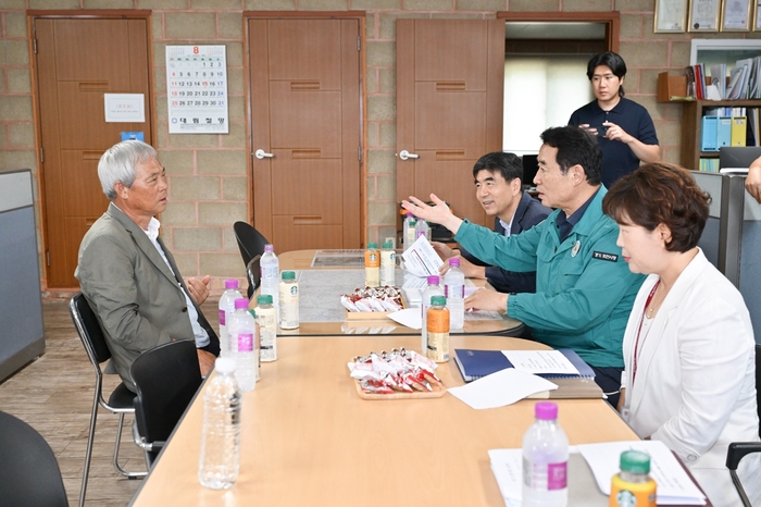 백영현 포천시장 16일 폭염에도 기업경영 현장행정 진행