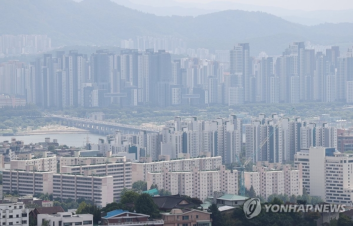 자료사진. 서울 남산에서 바라본 시내 아파트 이미지.