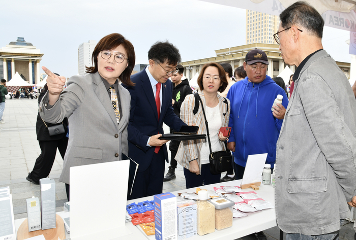 경북도, 몽골서 우수상품전 개최 및 현장 판매 성과 달성