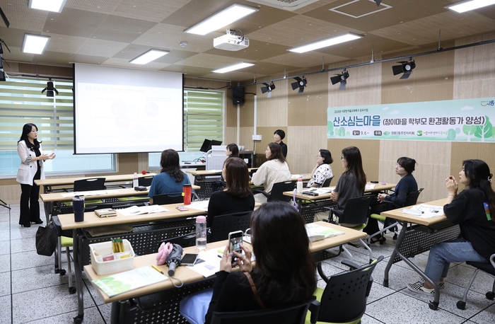 시흥시의회 '시흥특화교육정책연구회' 6일 정왕권 마을교육특구사업 현장방문