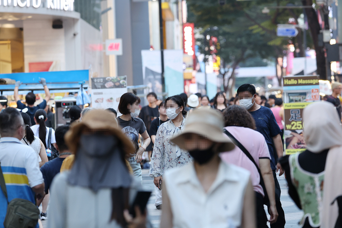 은행·보험·저축은행·카드 등 금융사 대출의 상환 만기가 추석 연휴 중 도래하면 연체이자 없이 만기가 오는 19일로 자동 연장된다.