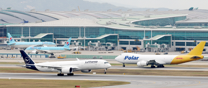 인천국제공항 항공기