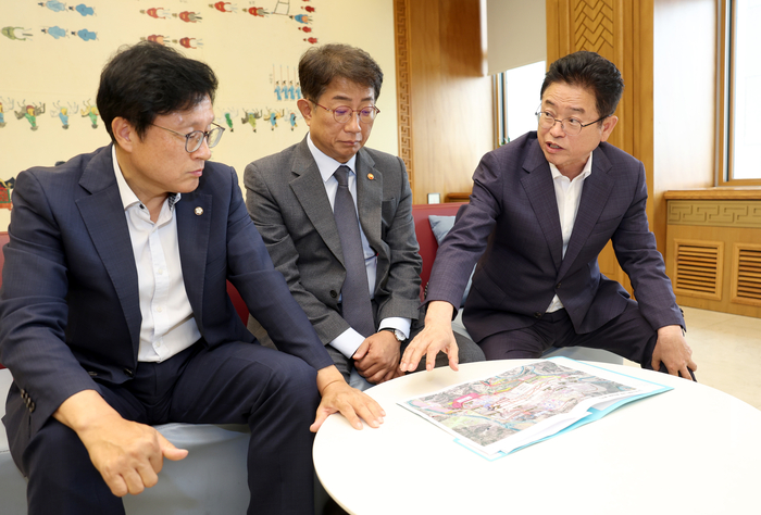 대구경북공항 이전 사업, 이철우 도지사의 극적 리더십으로 결실