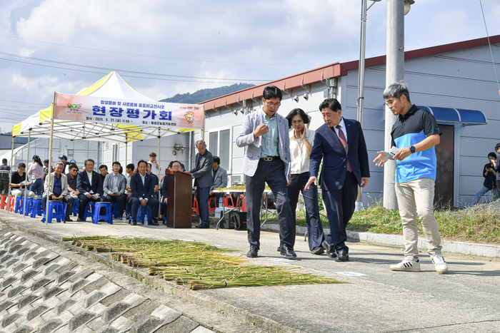 벼 품종비교전시포 현장평가회